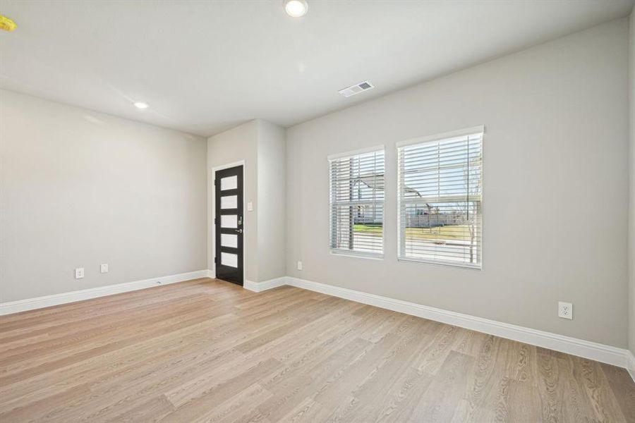 Photo is not of the actual home, but is an inspirational photo of builder’s model home and may depict options, furnishings, and/or decorator features that are not included.