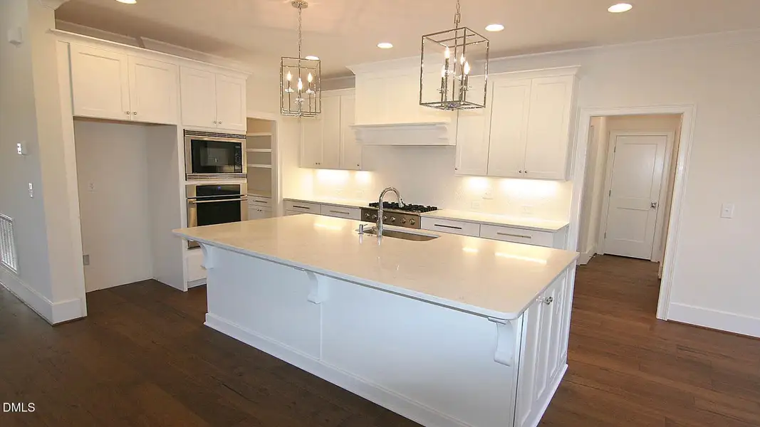 Kitchen pic 2 Kitchen pic 2