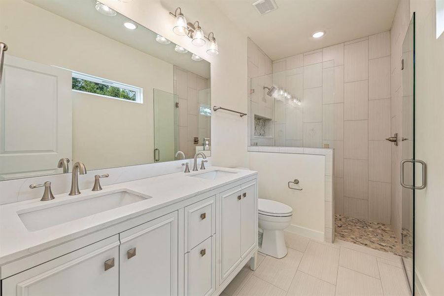 Furnished interior view inside a new home in , Granbury (Image 6). Furnished interior view inside a new home in , Granbury (Image 6).