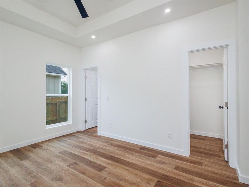 Spacious, unfurnished interior of a new home in , Brownwood (Image 25).