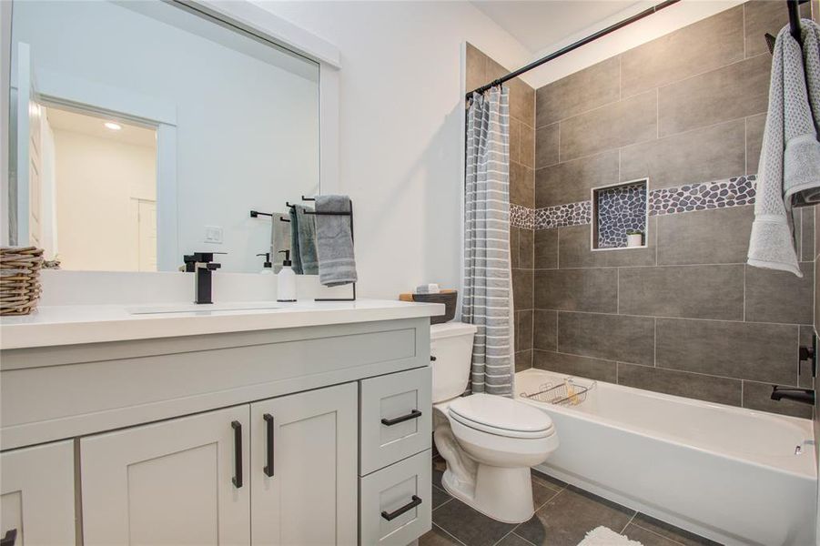 Ensuite full bathroom on the third floor!