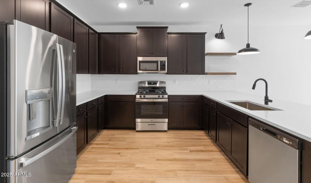 LS Lot #111 Kitchen (4) (Large) LS Lot #111 Kitchen (4) (Large)