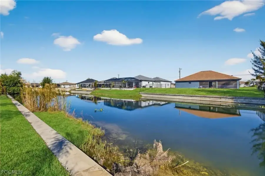 Image 35 of a home in Cape Coral.