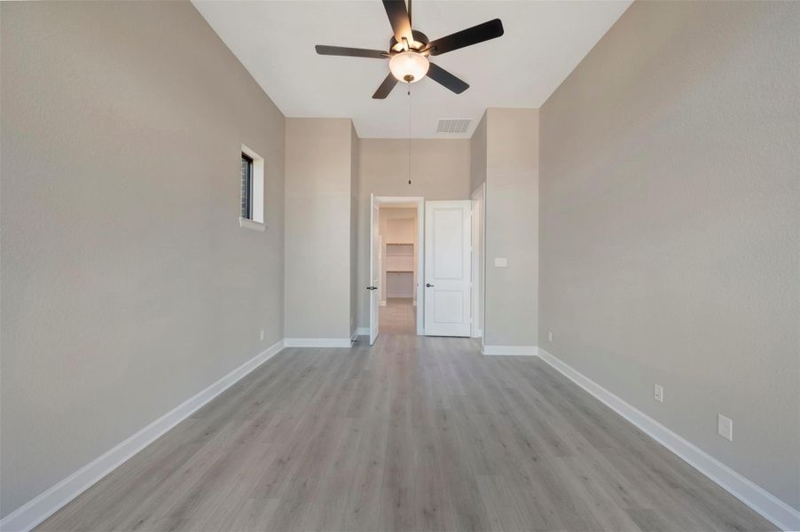 Spacious, unfurnished interior of a new home in Kresston, Magnolia (Image 35).