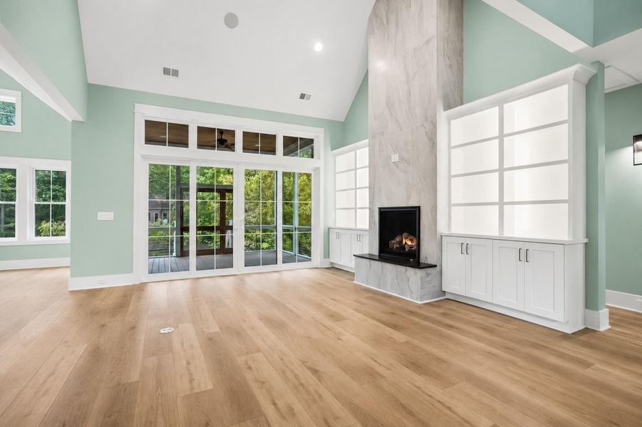 Spacious, unfurnished interior of a new home in , Hollywood (Image 75). Spacious, unfurnished interior of a new home in , Hollywood (Image 75).
