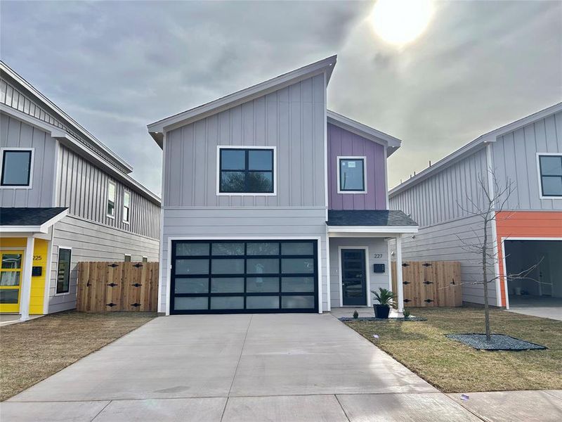 Front exterior of a new home in , Abilene, TX, highlighting curb appeal (Image 1). Front exterior of a new home in , Abilene, TX, highlighting curb appeal (Image 1).