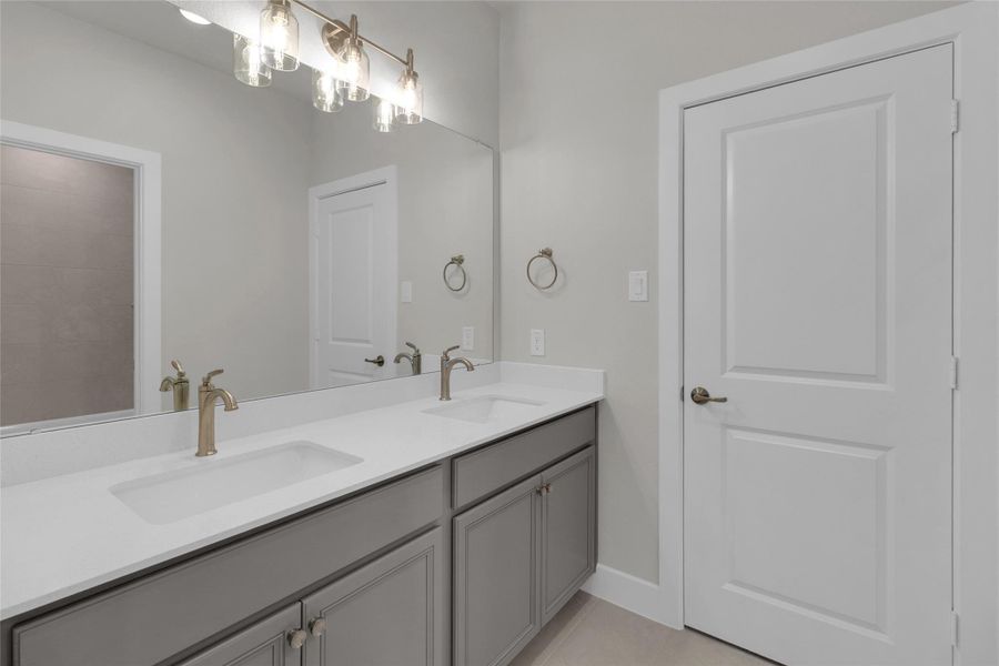 Furnished interior view inside a new home in Midline, Webster (Image 9).