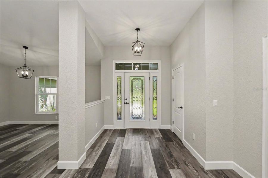 Spacious, unfurnished interior of a new home in , Dunnellon (Image 25).