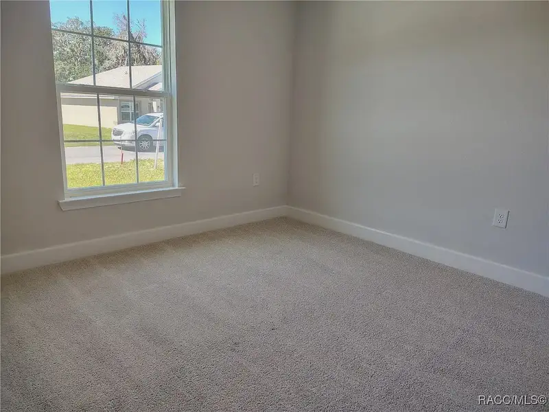 Spacious, unfurnished interior of a new home in Wyld Palms, Inverness (Image 13).