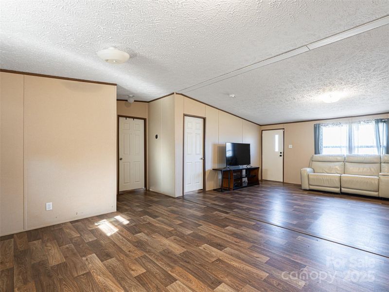 Spacious, unfurnished interior of a new home in , Morganton (Image 18).