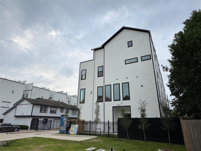 Image 45 of a home in .