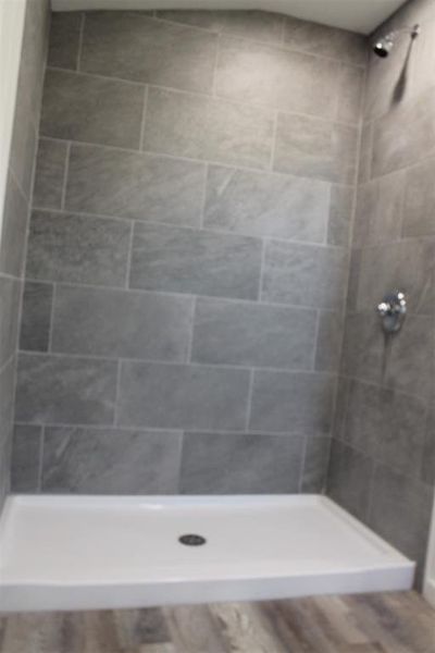 Furnished interior view inside a new home in , Brownwood (Image 7).