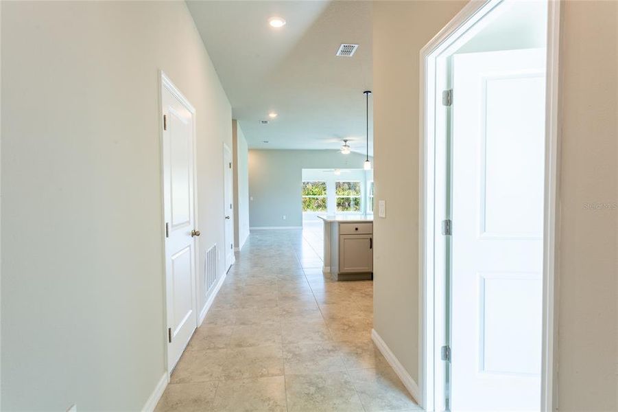 Spacious, unfurnished interior of a new home in , Punta Gorda (Image 26).