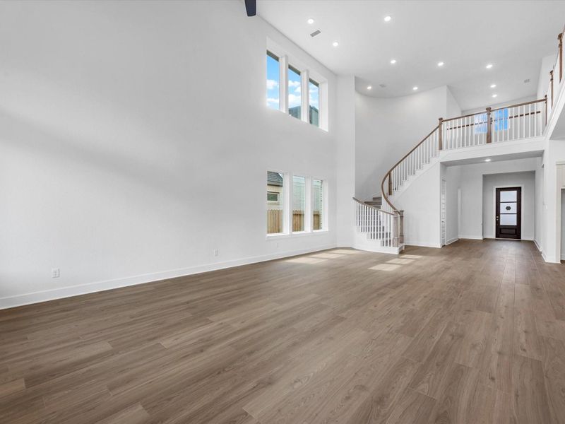 Spacious, unfurnished interior of a new home in Tompkins Reserve, Katy (Image 15). Spacious, unfurnished interior of a new home in Tompkins Reserve, Katy (Image 15).
