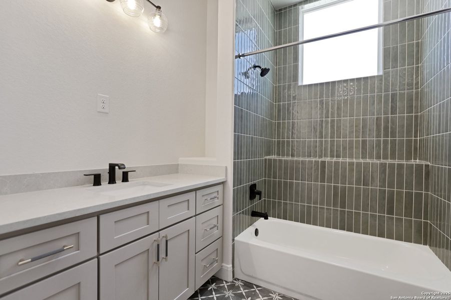 Image 29 of a home in .