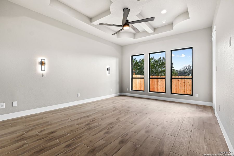 Spacious, unfurnished interior of a new home in , Spring Branch (Image 17).