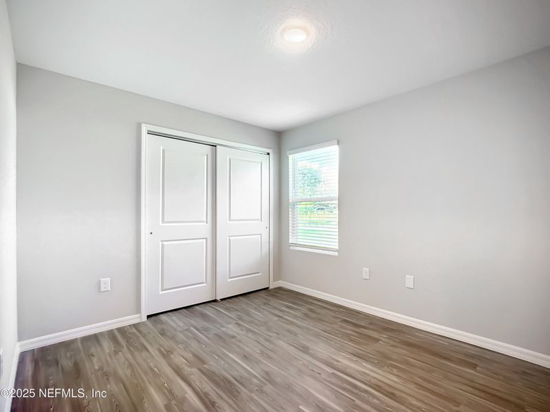 Spacious, unfurnished interior of a new home in , Jacksonville (Image 20).