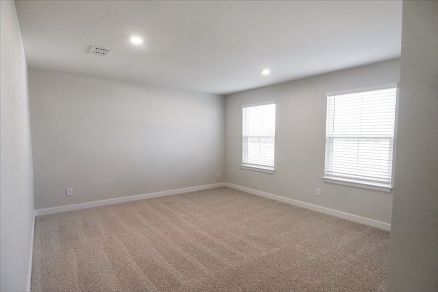 Spacious, unfurnished interior of a new home in Canterbrook Farms 2-Story, Fountain Inn (Image 28).