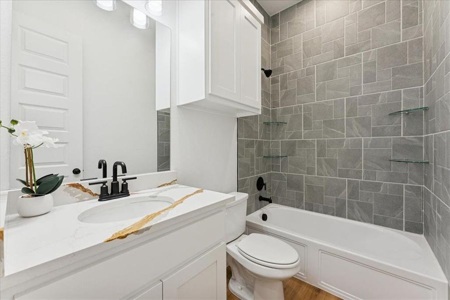 Image 30 of a home in . Image 30 of a home in .