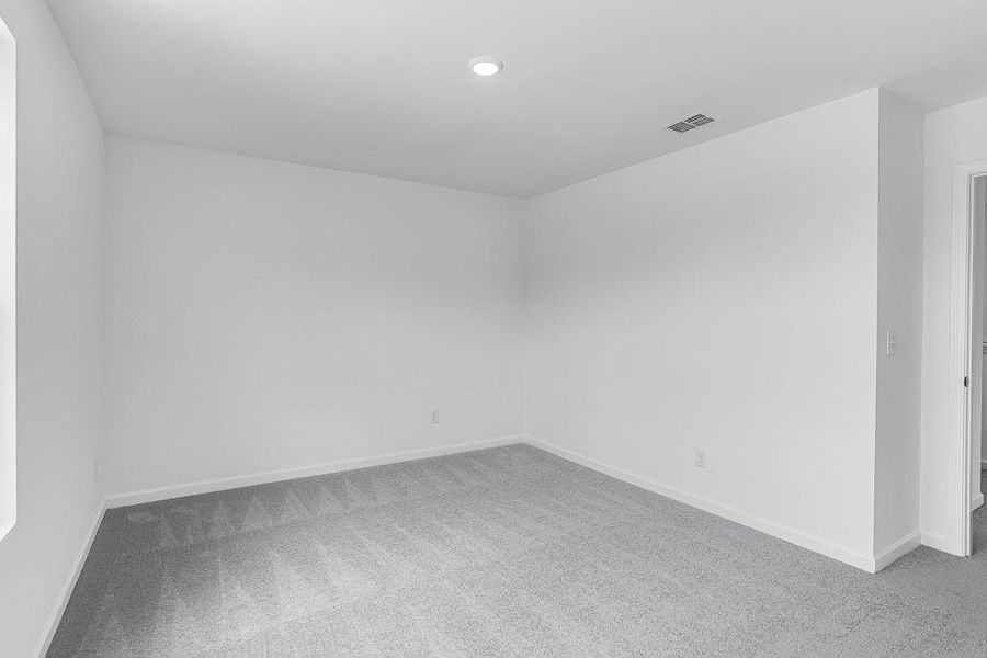 Spacious, unfurnished interior of a new home in Heritage River, Euharlee (Image 30). Spacious, unfurnished interior of a new home in Heritage River, Euharlee (Image 30).