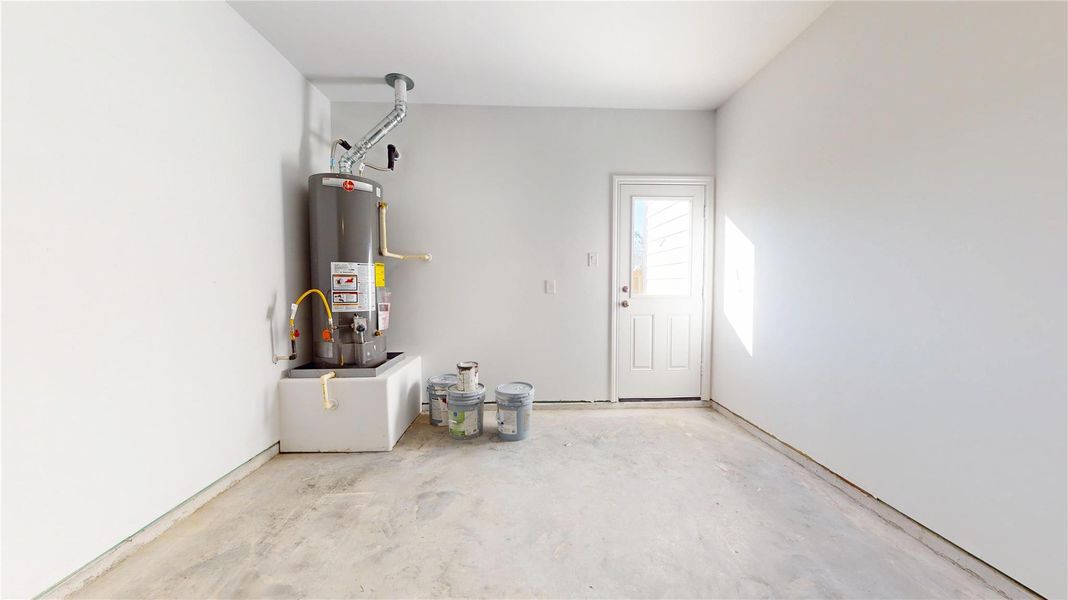 Furnished interior view inside a new home in East Gate Villas, Willis (Image 9).
