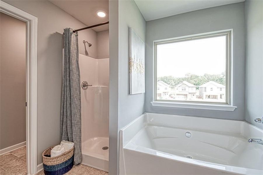 Furnished interior view inside a new home in Towne Center, Hampton (Image 12).