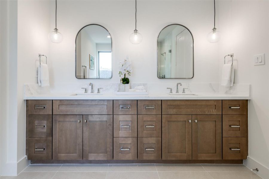 ASK ABOUT CUSTOMIZATION OPTIONS DURING CONSTRUCTION ONLY *MAZZARINO MODEL HOME * PHOTOS MAY SHOW A SIMILAR FLOOR PLAN AND/OR UPGRADED/ALTERNATIVE FINISHES * Please use these photos as a guide *THIS IS AN ACTIVE CONSTRUCTION SITE, BUYERS MUST REQUEST APPOINTMENT TO BE ON PREMISE AT ALL TIMES.