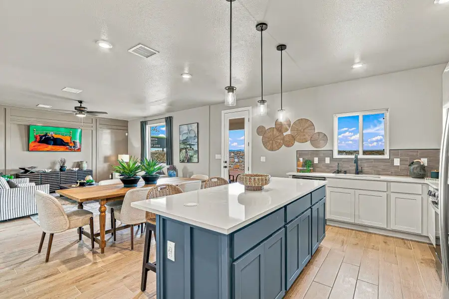 Furnished interior view inside a new home in Paseos Del Este, Horizon City (Image 24).