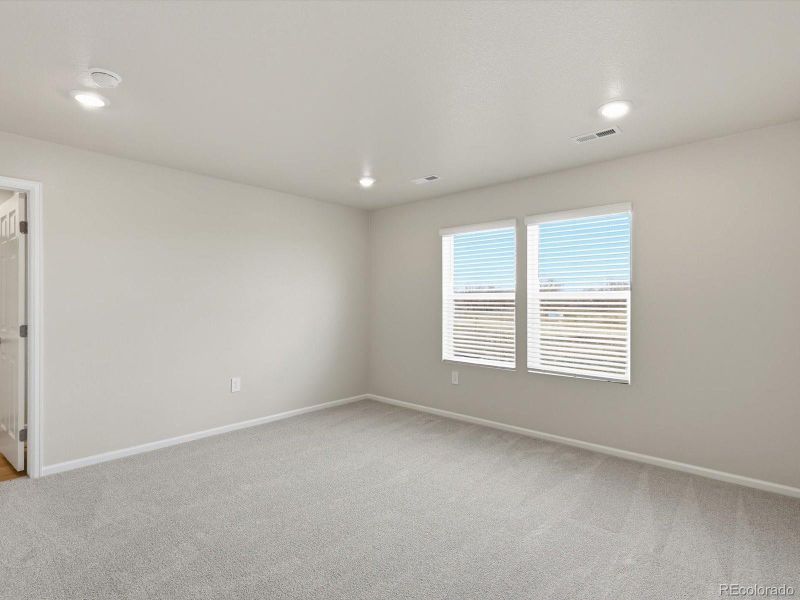 Spacious, unfurnished interior of a new home in , Windsor (Image 22).