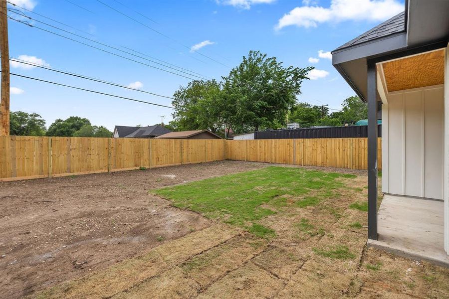 Exterior details and patio area of a home in , Fort Worth (Image 3).