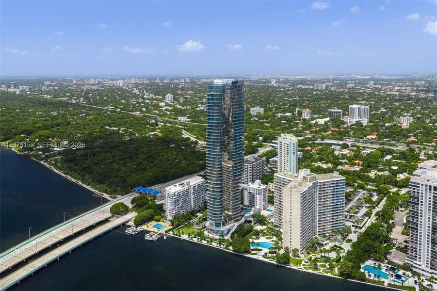 UNA Residences Brickell. One or more photos have been virtually staged. UNA Residences Brickell. One or more photos have been virtually staged.