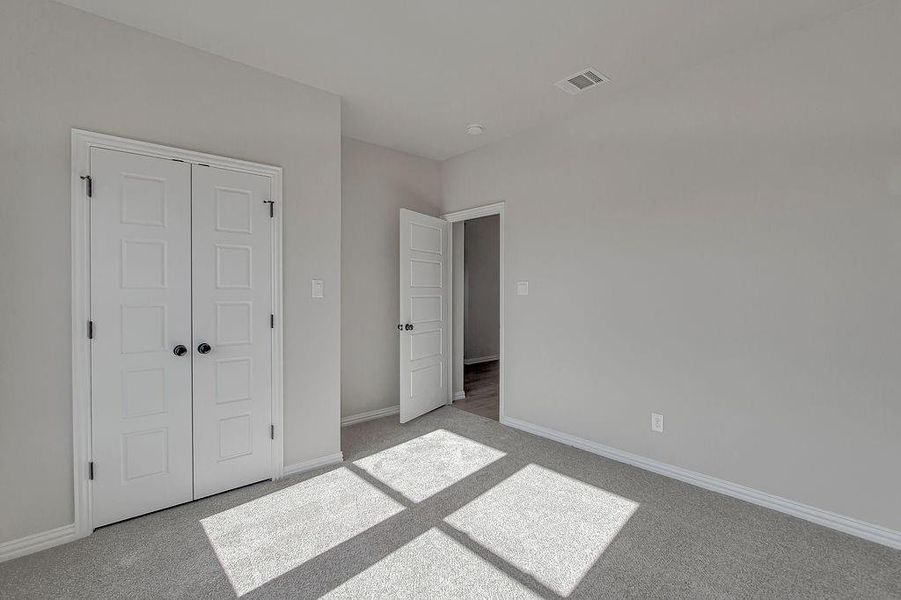 Spacious, unfurnished interior of a new home in , Fort Worth (Image 29). Spacious, unfurnished interior of a new home in , Fort Worth (Image 29).