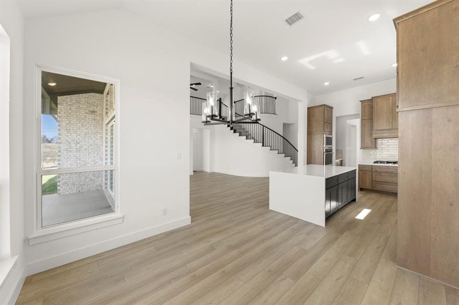 15. 9812 Aiken - Nook (2)