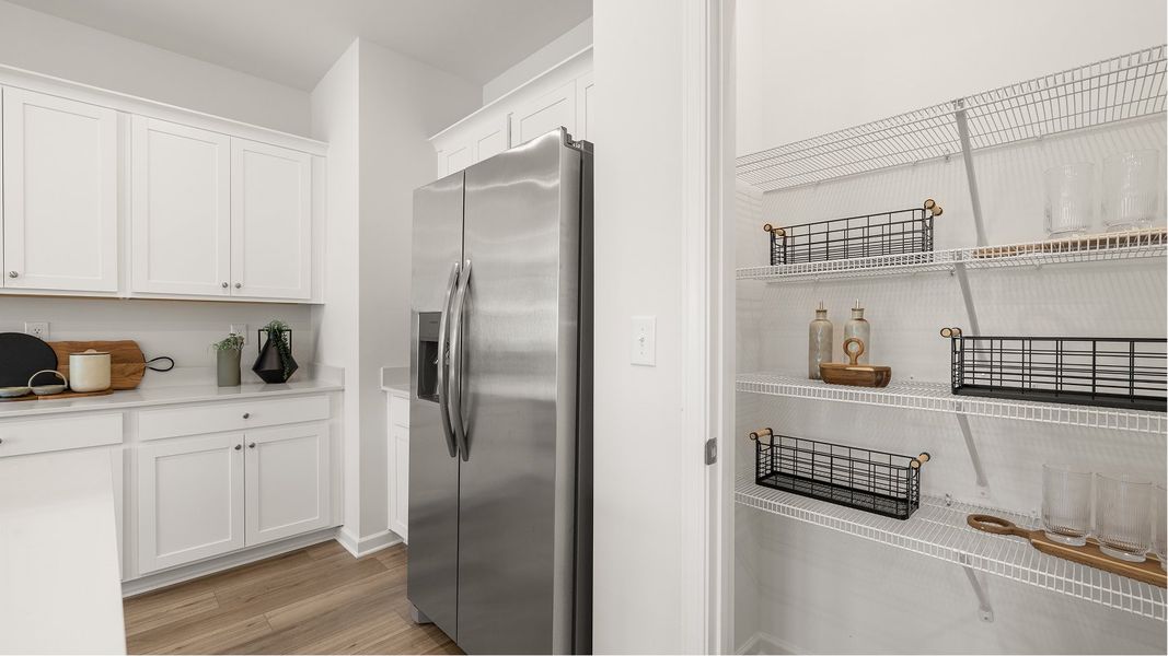 4257 Hawkins Kitchen 4of4 F1 Base3 081325