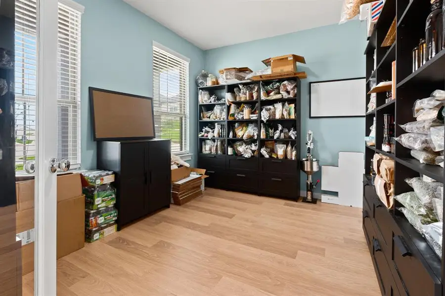 Furnished interior view inside a new home in Elevon, Lavon (Image 6).
