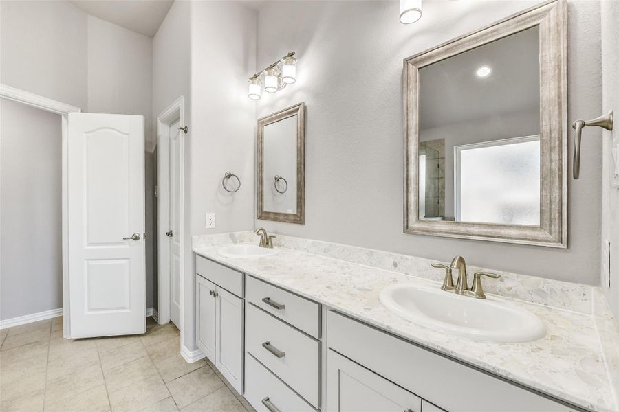 Furnished interior view inside a new home in Lago Mar 40' at Lago Mar, Texas City (Image 13). Furnished interior view inside a new home in Lago Mar 40' at Lago Mar, Texas City (Image 13).