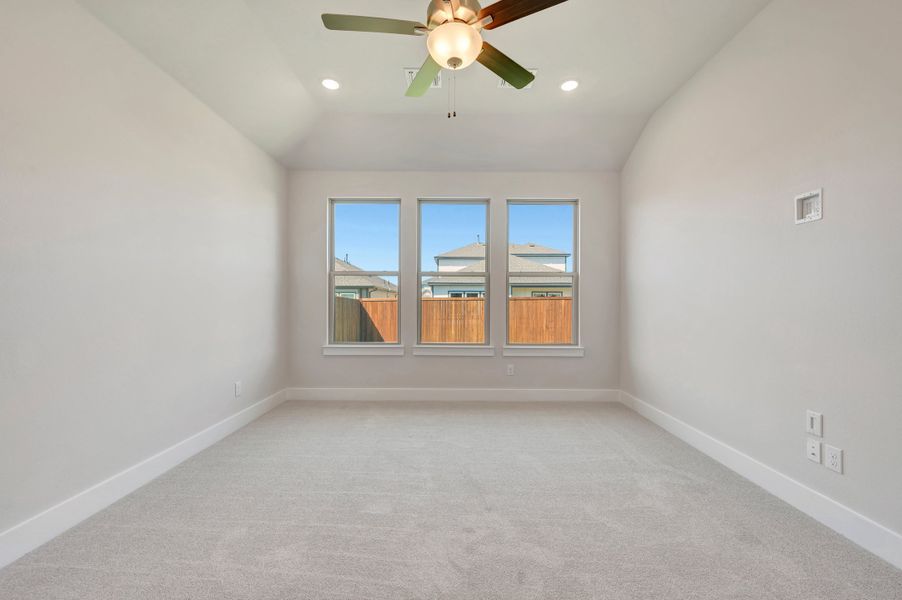 Spacious, unfurnished interior of a new home in The Meadows, Denton (Image 23).