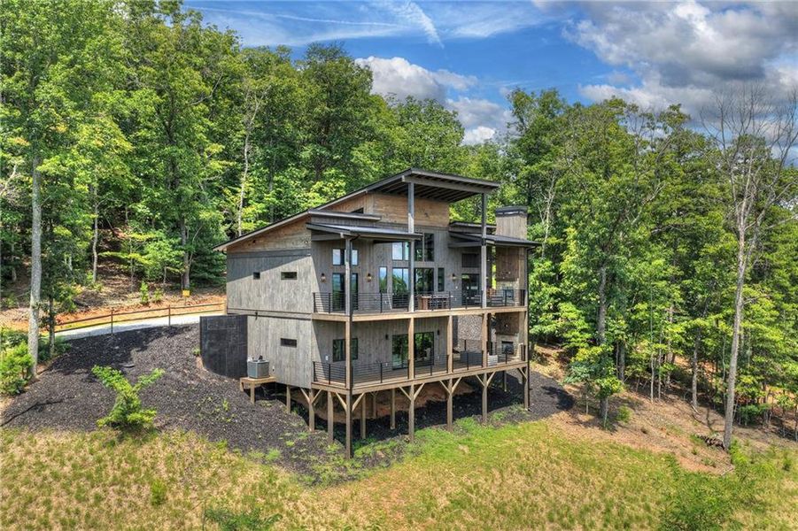 Image 52 of a home in .