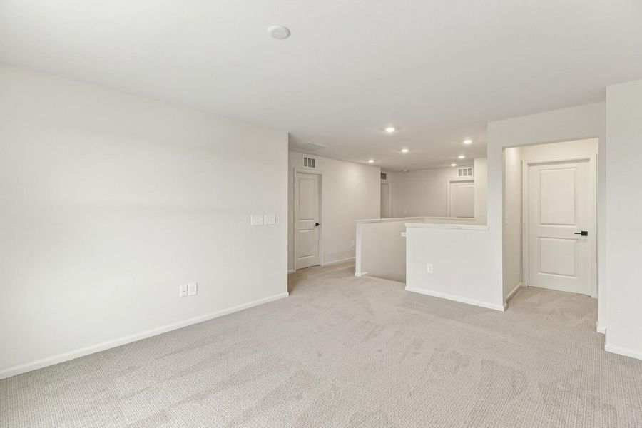 Spacious, unfurnished interior of a new home in Bennett Crossing Reserve, Bennett (Image 12).