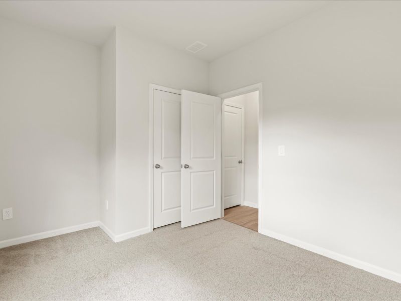 Welcome to the Roswell floorplan at Pleasant Brook.