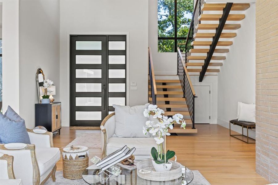 Furnished interior view inside a new home in , Dallas (Image 27). Furnished interior view inside a new home in , Dallas (Image 27).