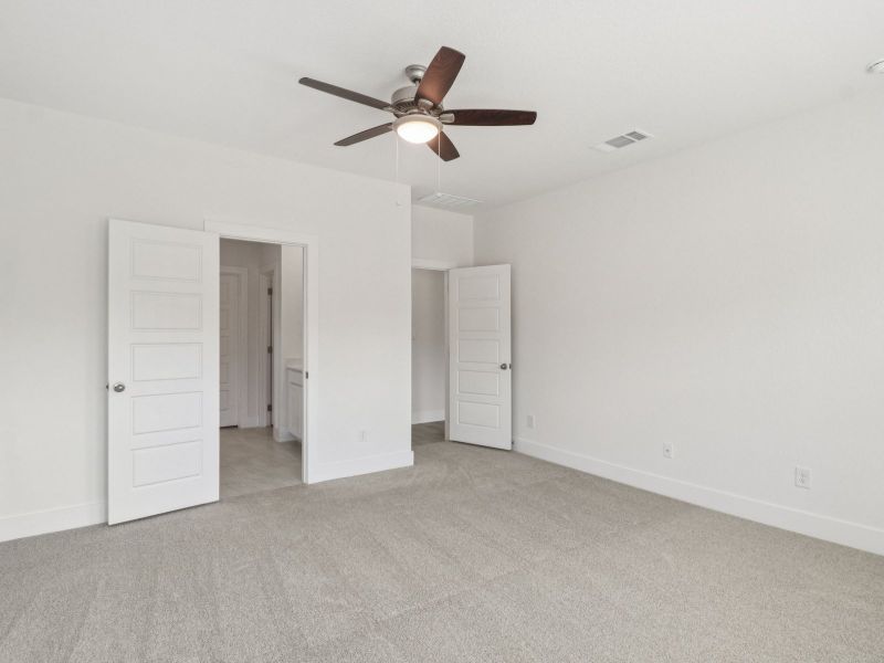 Primary suite in the Matador floorplan at a Meritage Homes community. Primary suite in the Matador floorplan at a Meritage Homes community.