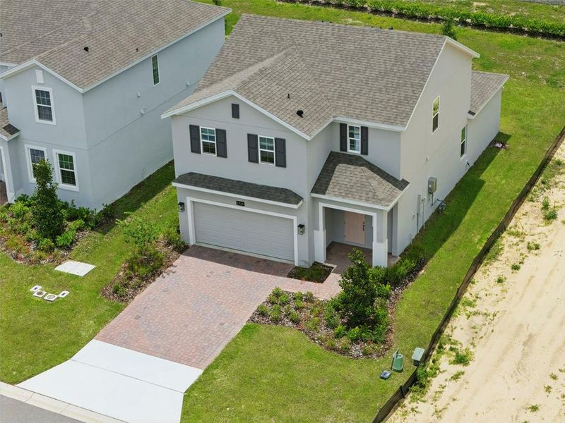 Exterior / Aerial View