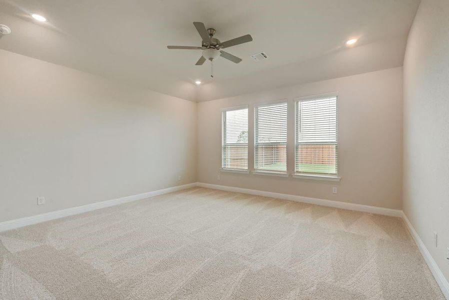 Spacious, unfurnished interior of a new home in Sutton Fields, Celina (Image 21).