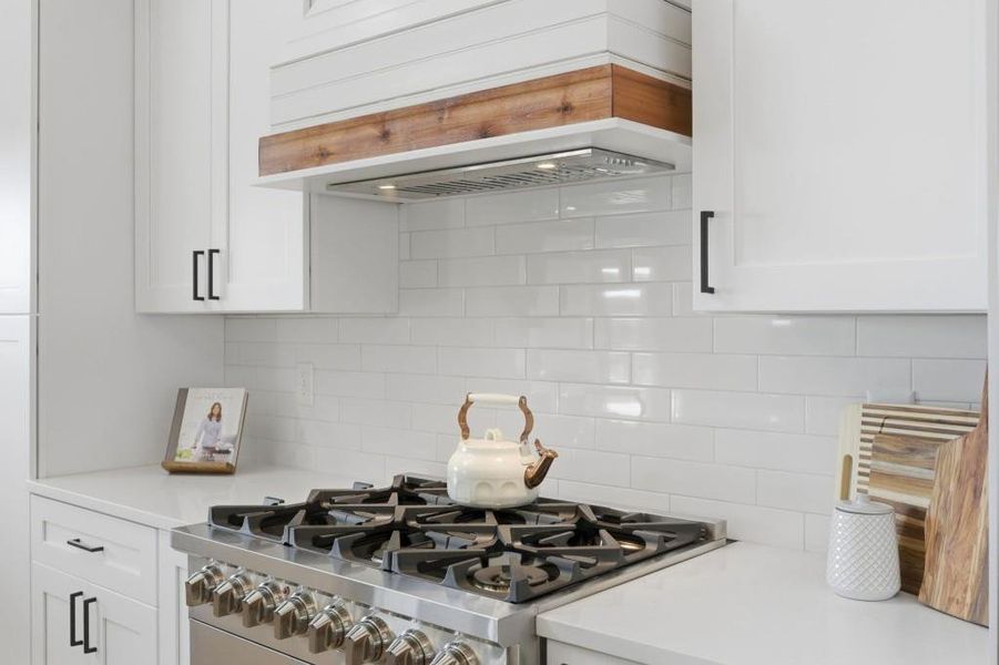 Close-up of interior finishes inside a home in , Senoia (Image 83).