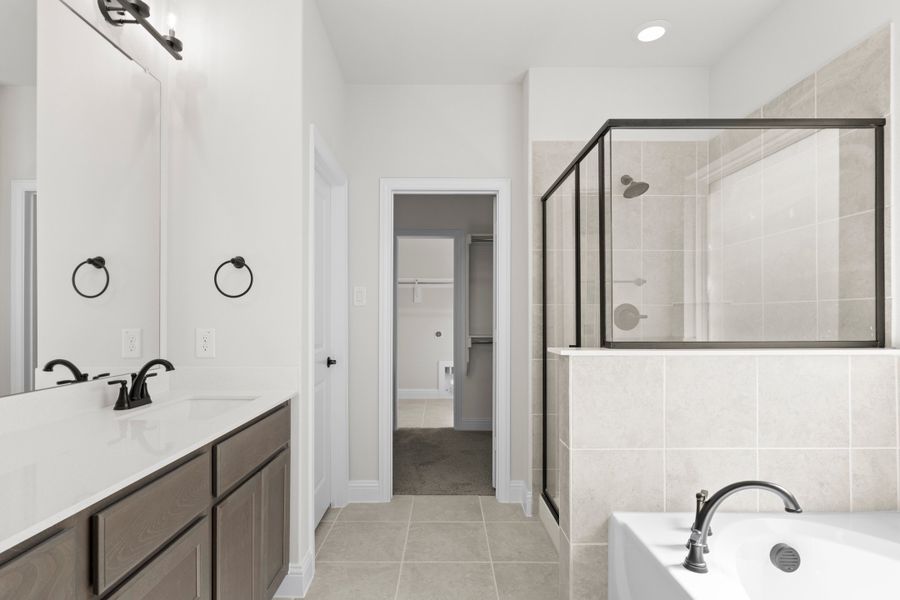 Representative furnished interior of a home built from the Honor by Rockwell Homes in Creekside, Royse City (Image 12).
