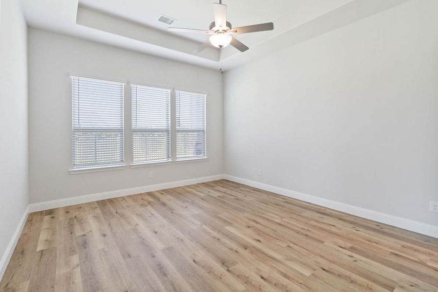Spacious, unfurnished interior of a new home in Clearview Ranch, Royse City (Image 21). Spacious, unfurnished interior of a new home in Clearview Ranch, Royse City (Image 21).