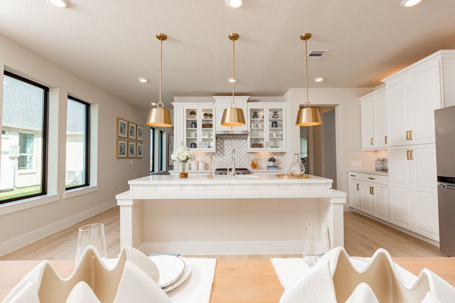 Representative furnished interior of a home built from the Somerset by Beazer Homes in Ellwood, Iowa Colony (Image 6).