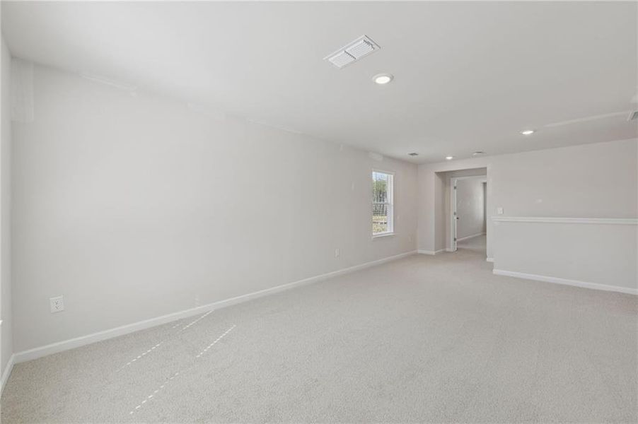 Spacious, unfurnished interior of a new home in Parkside at Grayson, Grayson (Image 31).