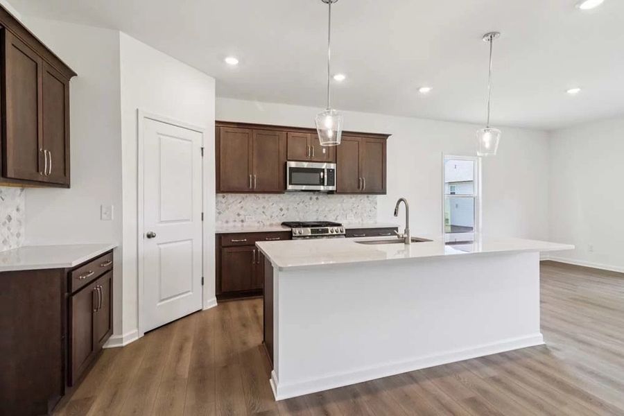 Sample Photo: Kitchen